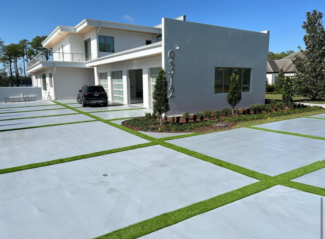 Driveways, Walkways & Entryways